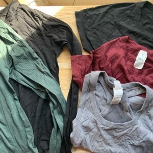 Old Navy Seamless Go Dry Athletic Wear